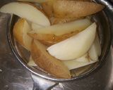 પોટેટો વેજીસ્(potato wedges recipe in Gujarati) રેસીપી સ્ટેપ2ફોટો