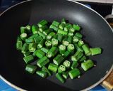 A picture of step 1 of Dahi Bhindi.