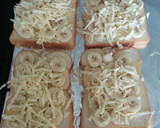 Foto langkah ke 2 dari resep Sandwich Pisang Keju.