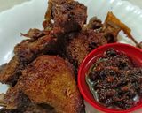 Foto langkah ke 6 dari resep Bebek Bumbu Hitam.
