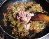 Foto del paso 16 de la receta: Berenjena asada al horno rellena de atún y queso