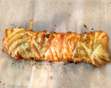 Foto del paso 4 de la receta: Trenza de salmón con trigueros y salsa de setas