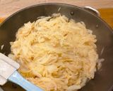 Foto del paso 5 de la receta Lasaña de cebolla caramelizada y peras (pasta fresca casera)
