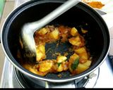 Gambar langkah 5 resipi Kari Daging.