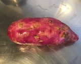 Une image de l'étape 1 de Patate douce farcie aux champignons et saint nectaire fermier.