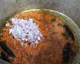 A picture of step 3 of Misal pav.