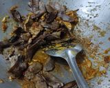 Foto langkah ke 3 dari resep Semur Lidah Sapi.