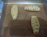 Foto langkah ke 7 dari resep Roti isi pisang (tanpa whipped cream).
