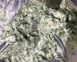 A picture of step 12 of Buns with spinach cheese dip.