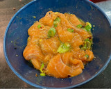 Foto del paso 2 de la receta: Salteado de verduras con sashimi de salmón marinado