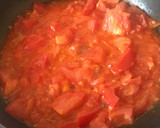 Foto del paso 5 de la receta: Tomate Relleno de Cuscús al pesto de perejil y Almendra