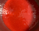 Foto del paso 1 de la receta: 🍓 Mousse de fresa con coulis 🍓
