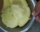 A picture of step 3 of Aloo paratha.