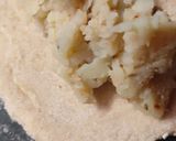 A picture of step 2 of Aloo ka parantha.