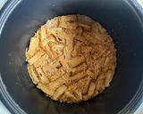 A picture of step 3 of ‘Abura-age’ (Fried Thin Tofu) Soy Sauce Rice.