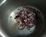 A picture of step 2 of Chicken Gizzards in garlic sauce.