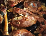 Foto del paso 3 de la receta: Asado de cordero con dátiles medjoul al Pedro Jiménez