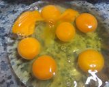 Foto del paso 1 de la receta: Tortilla de Patatas ¡¡ Siii !! "De Bolsa"