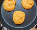 Foto del paso 3 de la receta: Tortitas de zanahoria🥕