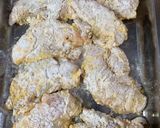 Foto del paso 7 de la receta: Pollo empanizado en horno