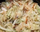 A picture of step 2 of Prawns masala.