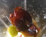 A picture of step 2 of Halwa (Indian pear&makhana).