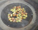 Foto langkah ke 6 dari resep Cara mengupas pak kok ala Chusni.