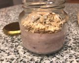 Foto del paso 1 de la receta: Desayuno en frasco para llevar de yogur, avena y moras