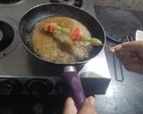 A picture of step 4 of Watermelon and grapes tenghulu.