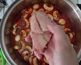 Foto langkah ke 5 dari resep Tom Yam Tahu Jamur Vegetarian.