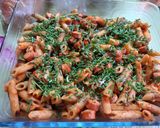 Sült, paradicsomos, virslis, penne recept fázis 6 fotója