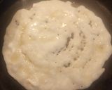 A picture of step 4 of Rava dosa.