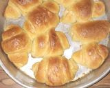 Foto del paso 5 de la receta: Medialunas de manteca