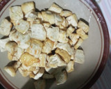Foto langkah ke 2 dari resep Tumis Jamur Tahu Putih.