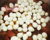 Hình bước làm 4 của món Thịt Kho Trứng Cút 🍲