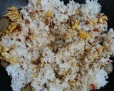 Foto langkah ke 4 dari resep 11. Nasi Goreng Kencur.