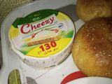 همبورقر فل قمة