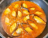 Foto del paso 3 de la receta: Tapa de Mejillones en Salsa de Vieiras casera