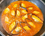Foto del paso 3 de la receta: Tapa de Mejillones en Salsa de Vieiras casera