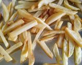 फ्रेंच फ्राइज विद चीज़ सॉस (French Fries with Cheese sauce recipe in Hindi) रेसिपी चरण 5 फोटो