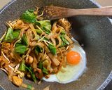 Foto langkah ke 4 dari resep Kwetiaw Goreng.
