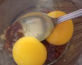 Foto langkah ke 2 dari resep Omelette mie.