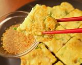 Foto del passaggio 6 della ricetta Pajeon - Pancake coreano con le foglie di porro