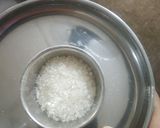 A picture of step 1 of રવાનો શીરો.
