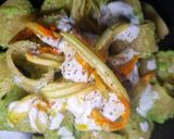 Foto del passaggio 5 della ricetta Calamarata di zucchine e stracciatella