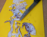 Foto del paso 3 de la receta: Chipirones del cantábrico rellenos en su tinta a la bilbaina