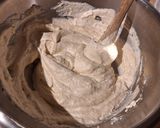 Une image de l'étape 2 de Mousse noisette chocolat blanc.