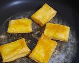 ખારી પીઝા (Khari pizza recipe in Gujarati) રેસીપી સ્ટેપ2ફોટો