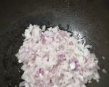 A picture of step 2 of Egg keema rolls.
