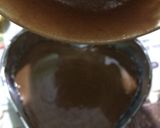 A picture of step 4 of Choco Chip Fudgy Cake.